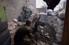 Těžké boje propukly u přístavu Mariupol, ukrajinská armáda hlásí mrtvé a zraněné