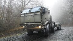 Armádní náklaďák Tatra vyrobený v kopřivnické továrně Tatra Trucks