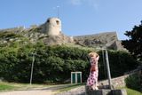 Po stopách seriálu Hra o trůny se každoročně do Chorvatska vydává asi 30 procent všech turistů. V květnu je ale na hradě Klis ve Splitsko-dalmatské župě ještě pusto a prázdno.
