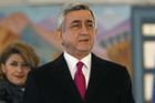 Arménie má staronového prezidenta, OBSE volby kritizuje