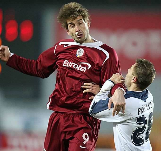 Libor Došek (Sparta Praha) - Daniel Břežný (Brno)