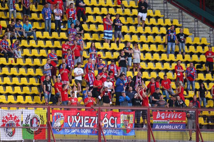 SL, Dukla-Plzeň: fanoušci Plzně