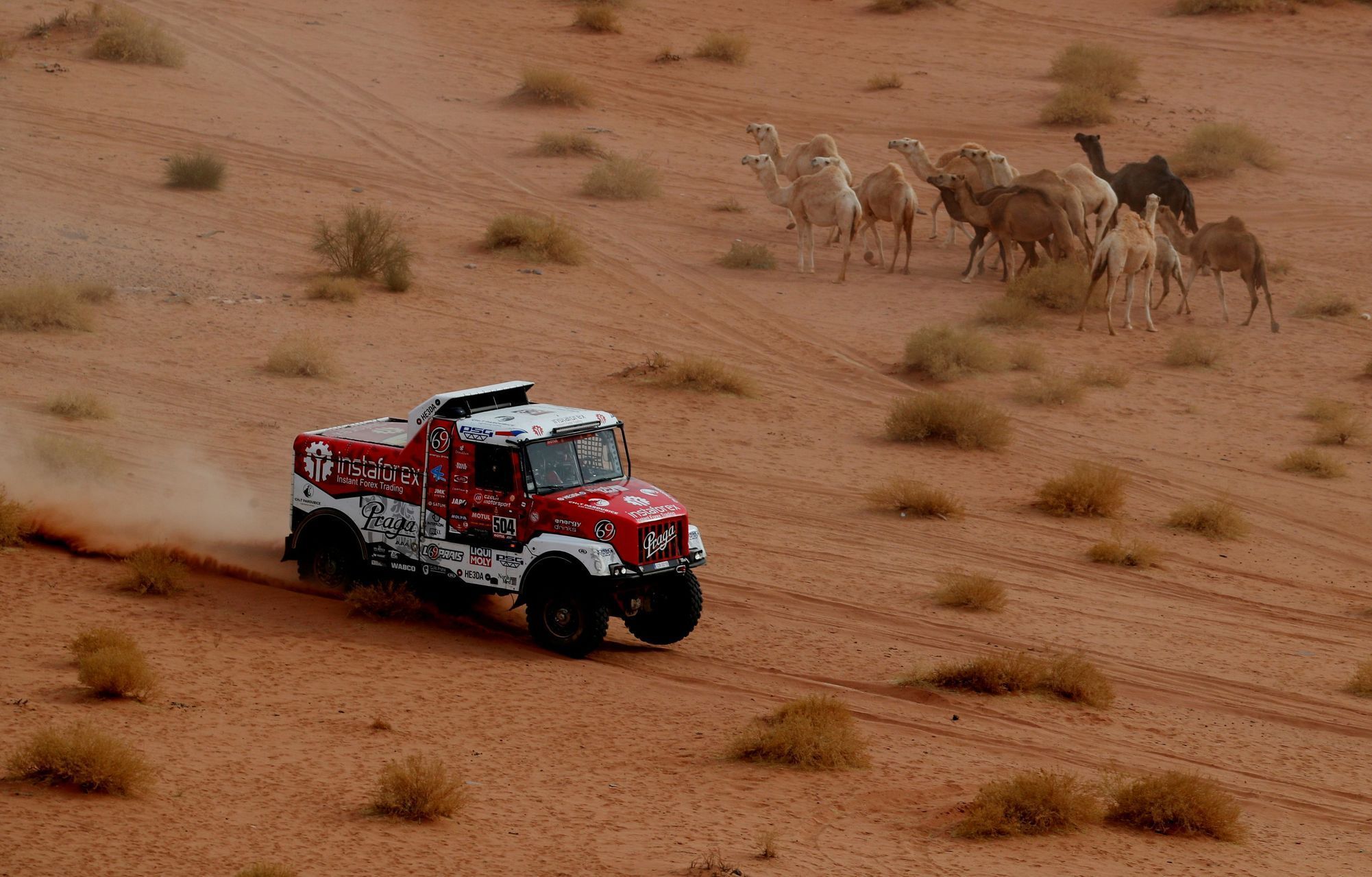 v 10. etapě Rallye Dakar 2021
