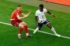 Anglie - Švýcarsko 0:0. Xhaka a spol. znovu zatápějí, Kane zkoušel nafilmovat penaltu