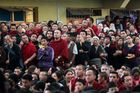 Inauguraci přihlížely stovky nadšených Tibeťanů.