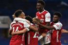 Arsenal porazil v derby Chelsea a oživil naději na evropské poháry