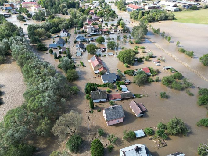 Povodně zasáhly obec Zátor na Bruntálsku.