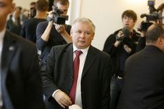 Kaczyński nechce být premiérem, místo sebe posílá ženu