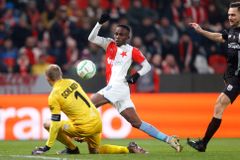 Slavia prodala Sora do belgického Genku. Inkasovat by měla 158 milionů