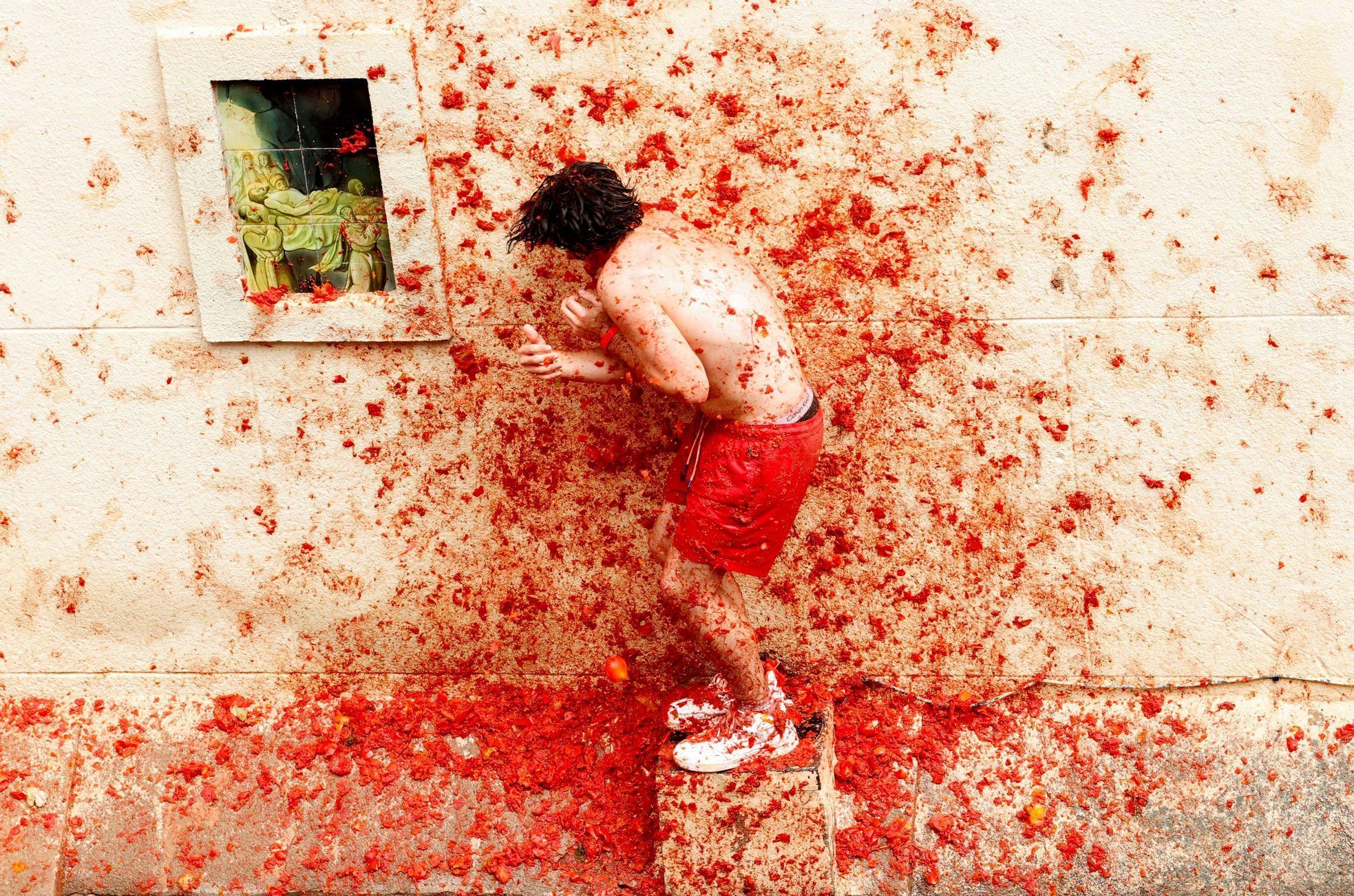 Španělsko, Tomatina, rajčata, bitva, kuriozita, rajče