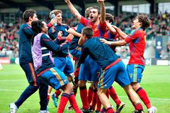 Španělští mladíci potřetí v historii vyhráli malé Euro