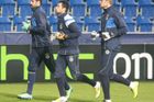 Tureckým fotbalistům bude chybět zraněný brankář Demirel