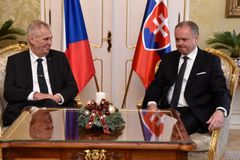 Zeman letí za Kiskou do Tater, podnikatele tentokrát nechá doma