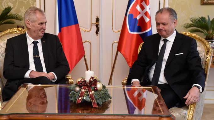 Prezidenti Miloš Zeman a Andrej Kiska.