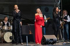 Absolonová, Basiková a Csáková zazpívají společně na zámku Sychrov