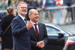 Evropa se bouří proti Němcům, Česku ale jejich návrhy sedí