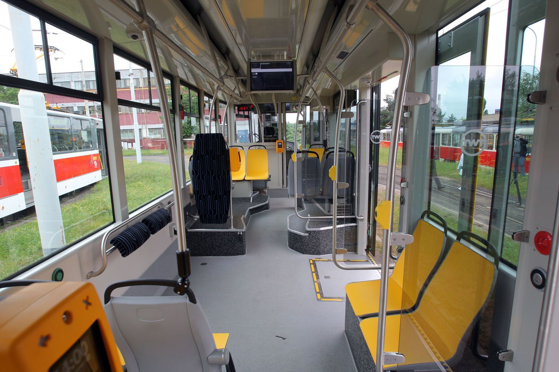 Tramvaj EVO 1 prototyp pro Prahu