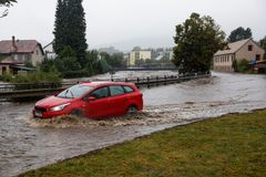 Obětí loňských záplav je sedm, v Polsku se našlo tělo muže z Jesenicka