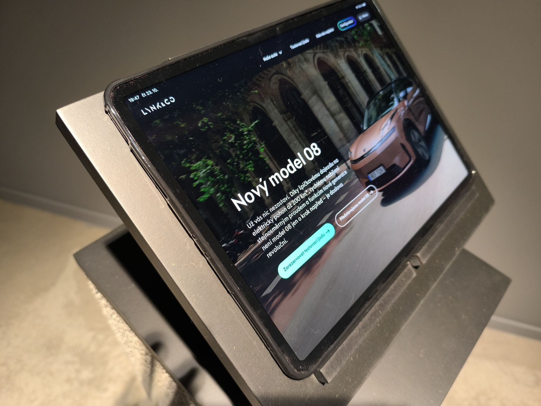 Lynk & Co otevření showroomu Čestlice