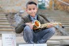 Malého saxofonistu z Budějovic chtějí v soutěži Amerika má talent. Byl by první Čech