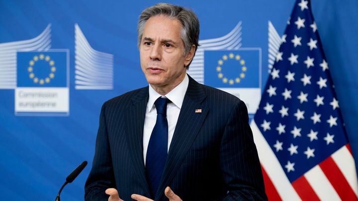 "Výsměch Ukrajincům." Na ministra zahraničí USA se po akci v Kyjevě sesypala kritika