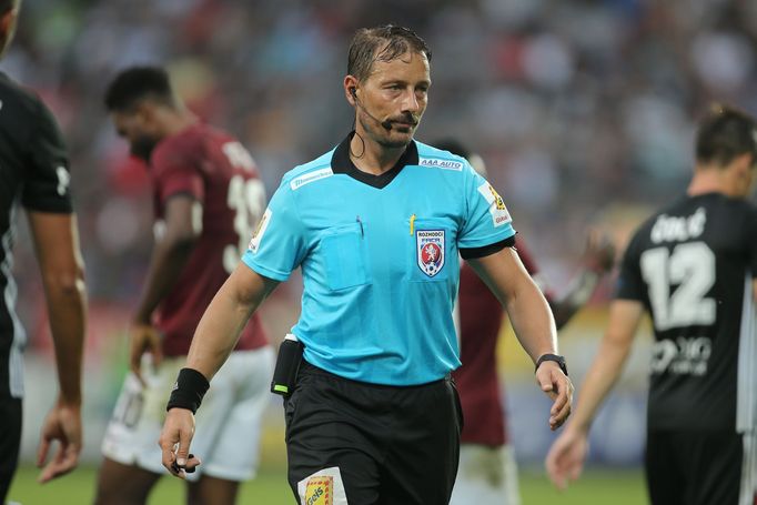 Třetí kolo Fortuna:Ligy mezi Dynamem České Budějovice a Spartou Praha.