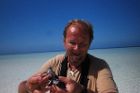 Korálové útesy jsou dnes mrtvé, dotkne se to i nás, varuje český filmař, jenž učí na Bali potápění