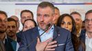 Budoucí slovenský prezident Peter Pellegrini ve svém volebním štábu. "Budu prezidentem všech a budu vždy na straně Slováků," řekl po vyhlášení výsledků voleb.