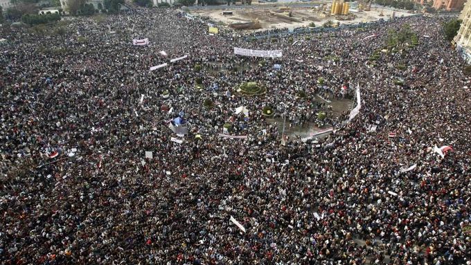 Egypťané vyrazili na "milionový pochod", v ulicích Káhiry je plno