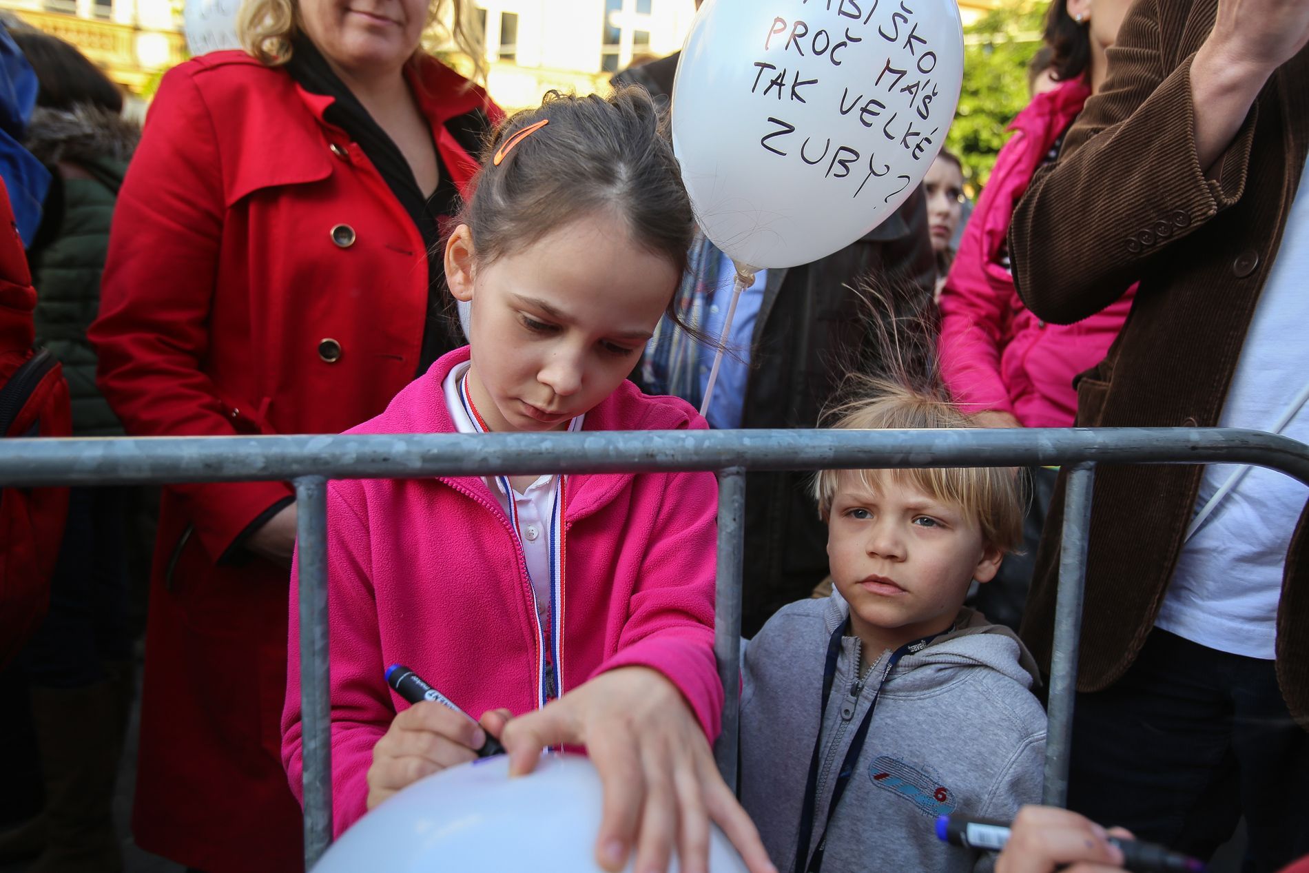 Demonstrace Proč? Proto! na Václavském náměstí proti Babišovi a Zemanovi.