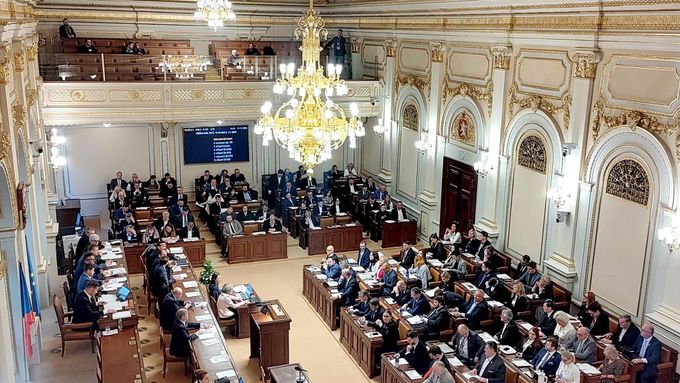 Poslanecká sněmovna, 11. listopadu 2025.