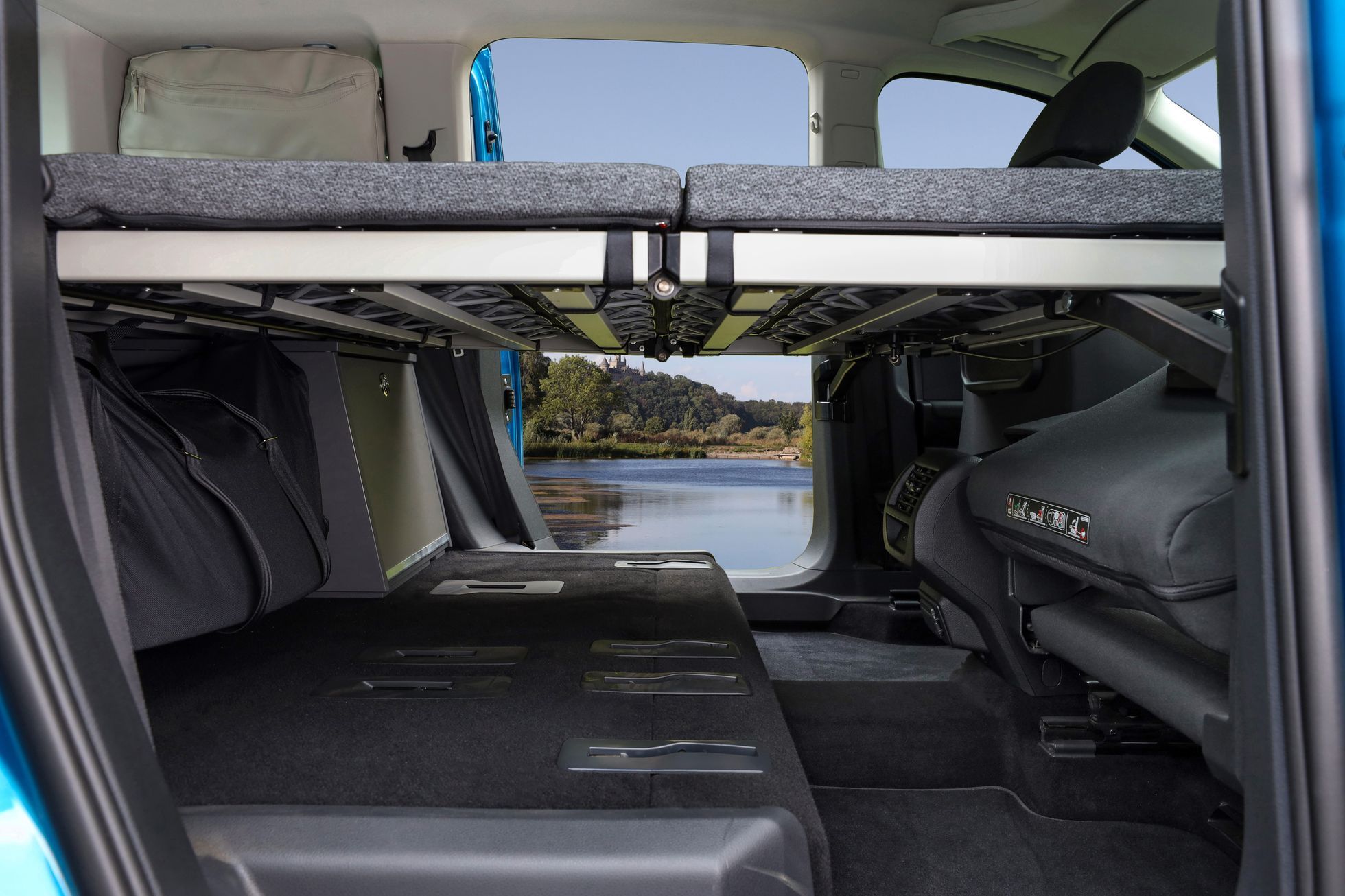 Volkswagen Caddy California obytné auto
