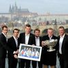 Čeští tenisté slaví vítězství v Davis Cupu 2012.