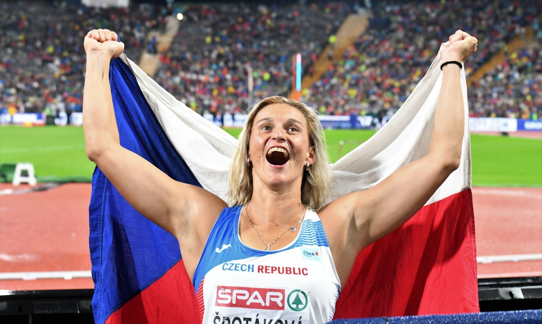 Barbora Špotáková slaví bronz ve finále oštěpařek na ME v atletice 2022 v Mnichově