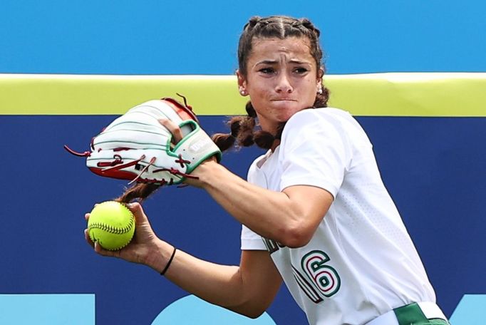 Mexická softbalistka na olympiádě v Tokiu