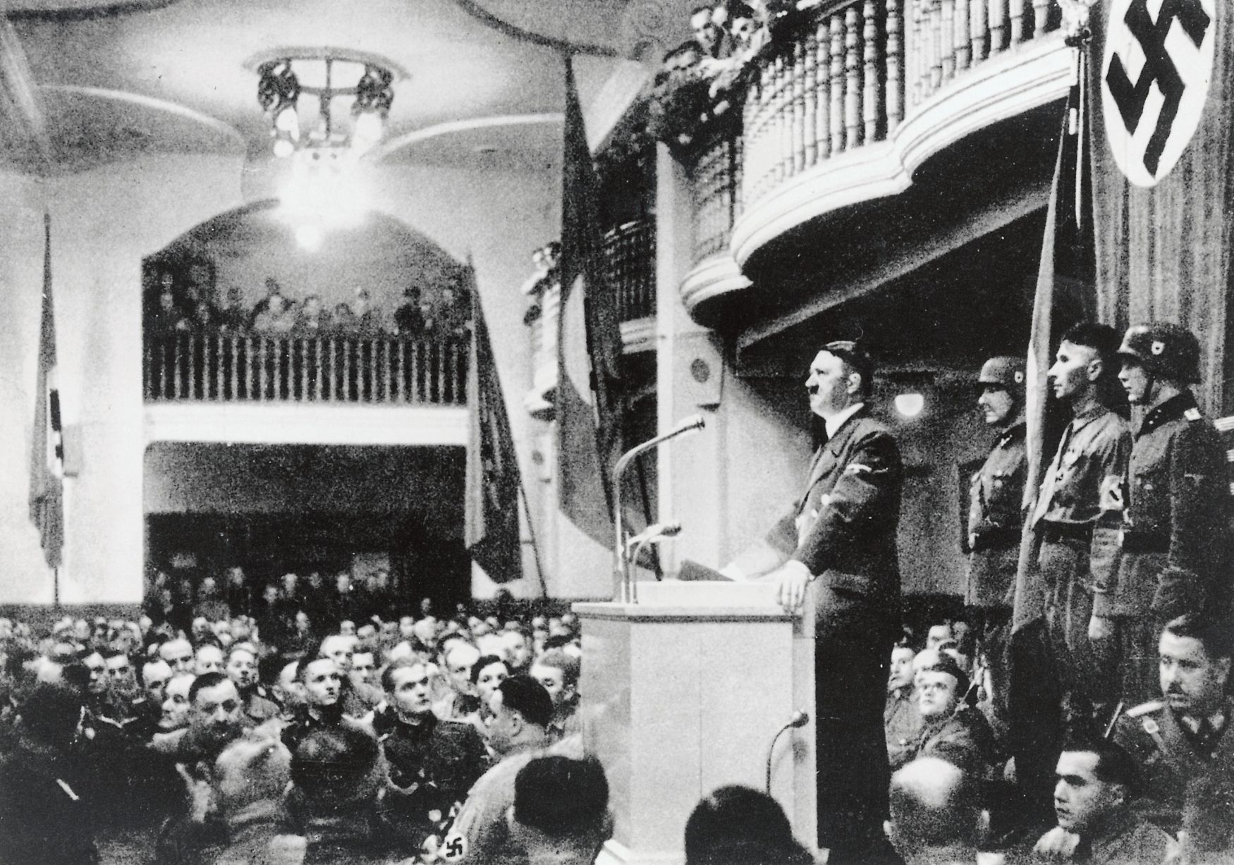 Hitlerův projev v mnichovské pivnici 8. listopadu 1939