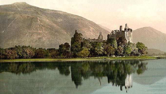 Dávná krása skotských hradů. Unikátní historické fotky staré 120 let