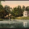 Zámky Versailles a Fontainebleau na 120 let starých fotkách