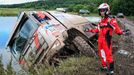 Rallye Hedvábná stezka 2017: zapadlý Teruhito Sugawara, Hino.