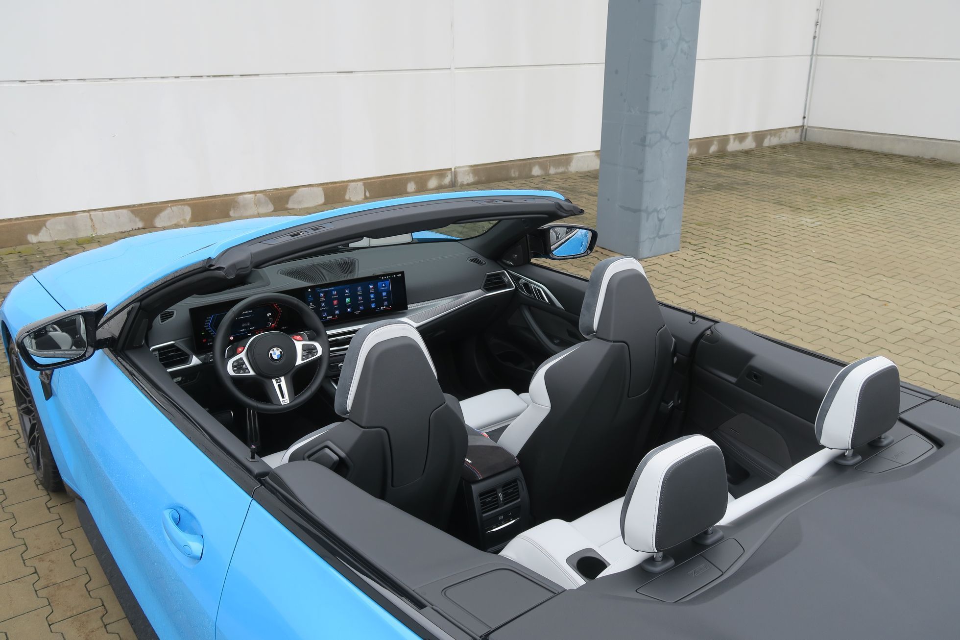 BMW M4 Cabrio 2023