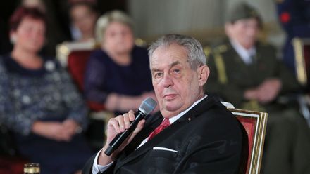 Babiš po jednání s prezidentem: Oslavy 28. října mají být bez politiků a veřejnosti