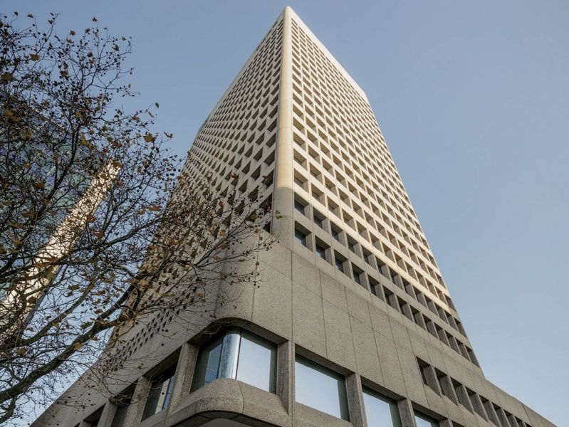Dva administrativní domy skupiny PPF na třídě Hofplein v Rotterdamu