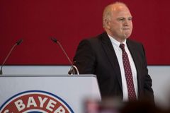 Hoeness zpět v Bayernu, trest za daňové úniky ale vykoná