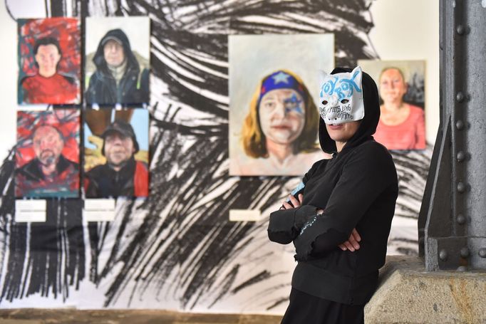 Toy Box předloni na výstavě svých děl v Českém Krumlově.