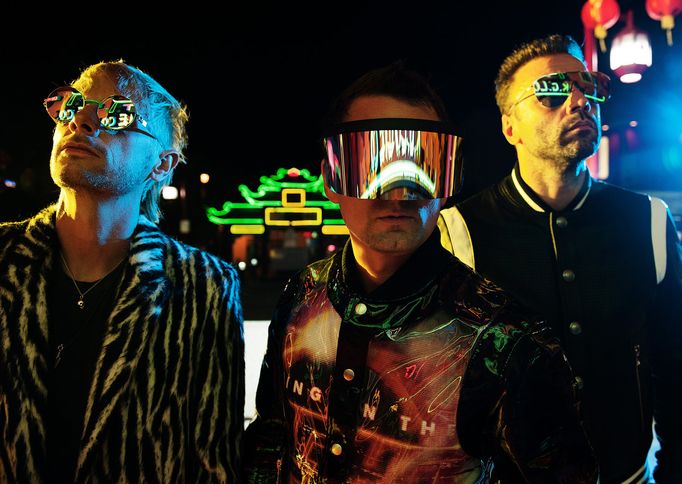 Muse jsou považováni za přední koncertní kapelu, obdrželi mnoho hudebních cen od Grammy přes MTV nebo Brit Award.