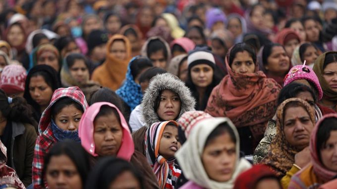 Případ vyvolal obrovskou vlnu protestů. Indické ženy se bouří proti své podřadné úloze ve společnosti.