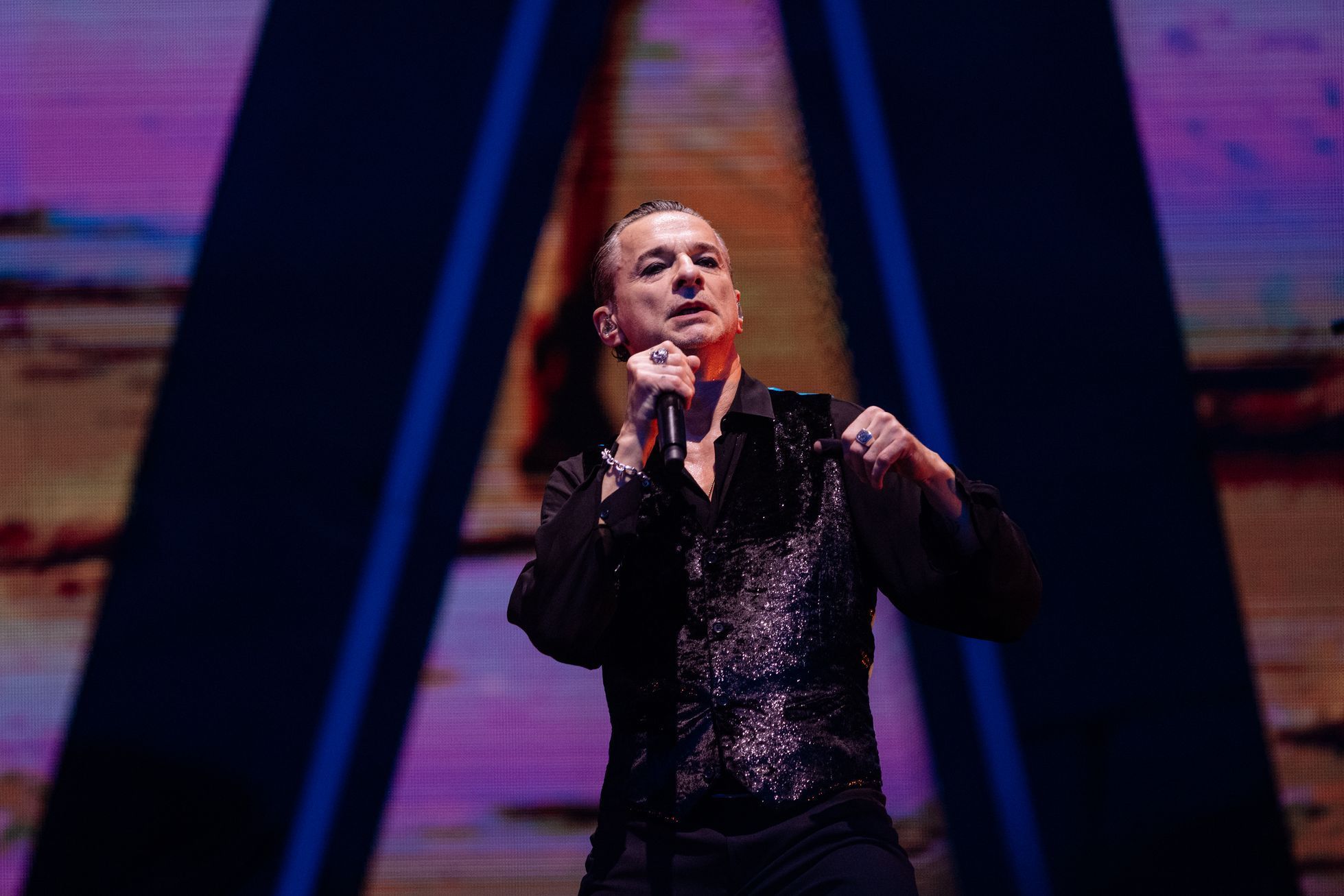 Depeche Mode, Letiště Letňany, 2023