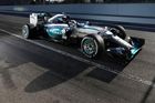 Mercedes na závěr testů formule 1 všem ujel