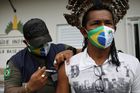 Zákeřná mutace ničí Brazílii, zdravotnictví kolabuje. Nefňukejte, radí Bolsonaro
