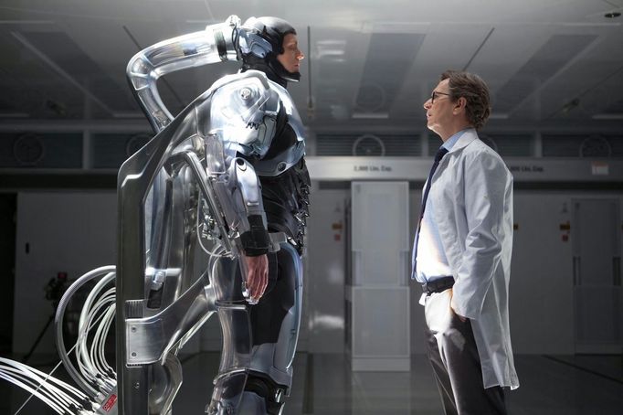 Robocop (2014).